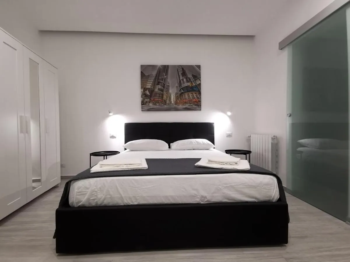 Trinity Apartment Κατάνια
