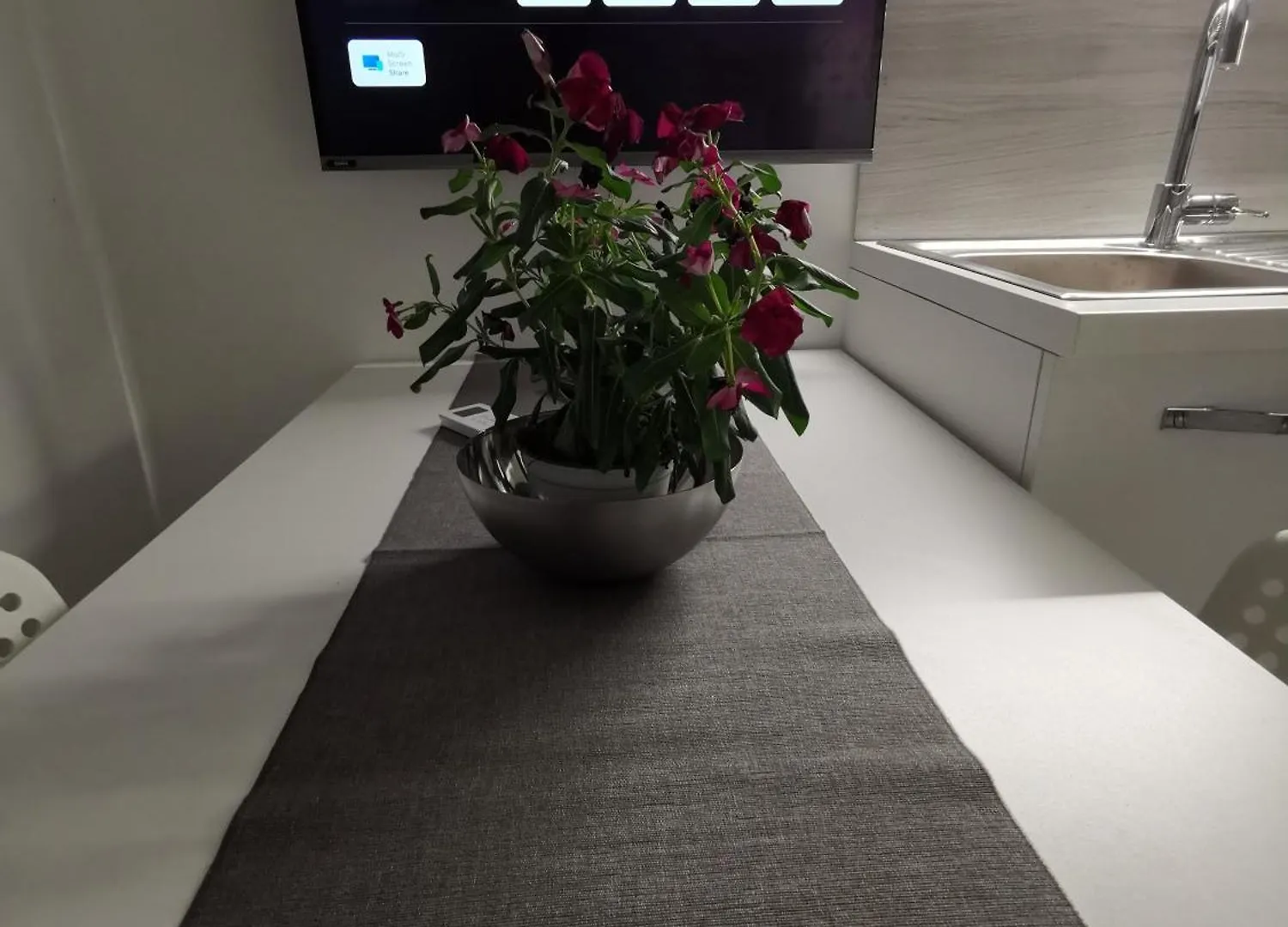 Trinity Apartment Κατάνια 0*,  Ιταλία